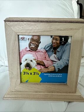 Natural Wood Tone Picture Frame - Neutral Wood Finish